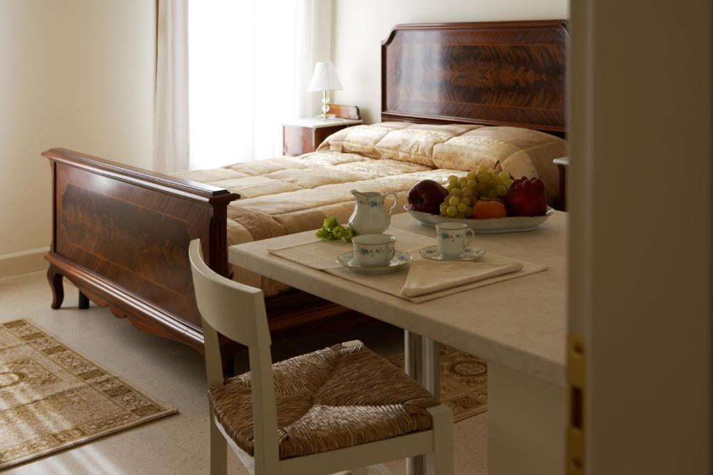 Barchessa Levi Morenos B&B Mira  Habitación foto
